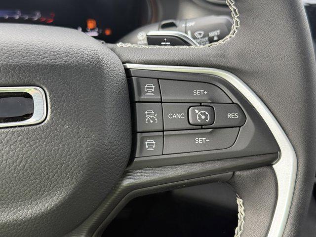 new 2025 Jeep Grand Cherokee L car, priced at $43,700