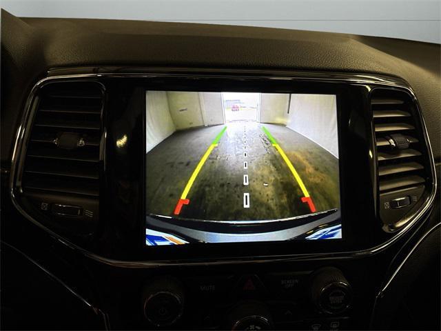 used 2020 Jeep Grand Cherokee car, priced at $17,217