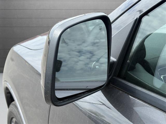 new 2025 Dodge Durango car, priced at $40,290