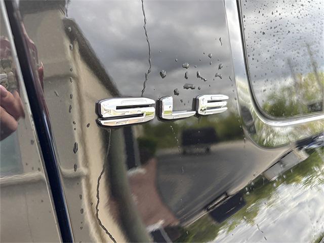 used 2022 GMC Acadia car, priced at $26,110