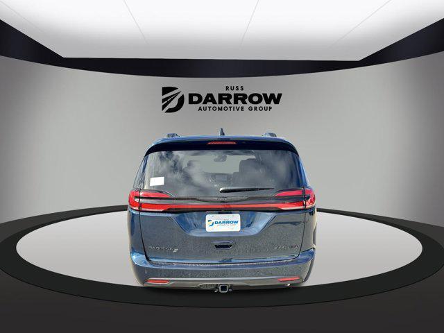 new 2025 Chrysler Pacifica car, priced at $51,735