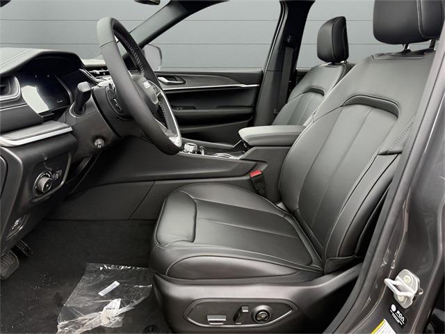 new 2025 Jeep Grand Cherokee L car, priced at $54,271