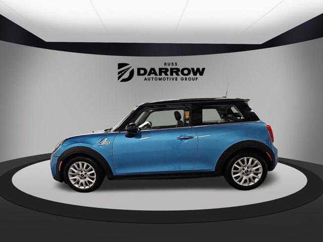 used 2016 MINI Hardtop car, priced at $14,000