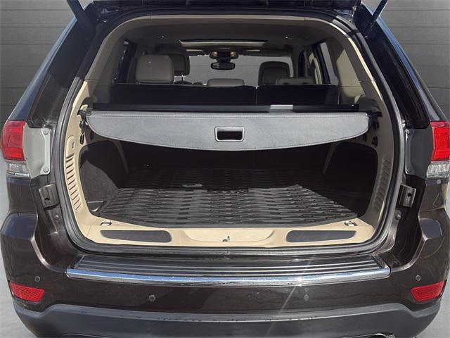 used 2017 Jeep Grand Cherokee car, priced at $14,584