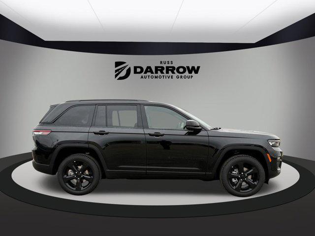 new 2025 Jeep Grand Cherokee car, priced at $53,885