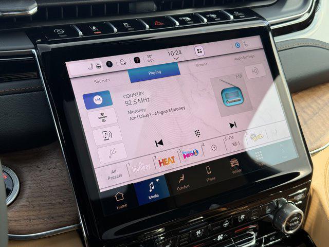 new 2025 Jeep Grand Cherokee car, priced at $66,425