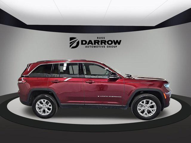 used 2024 Jeep Grand Cherokee car, priced at $41,017