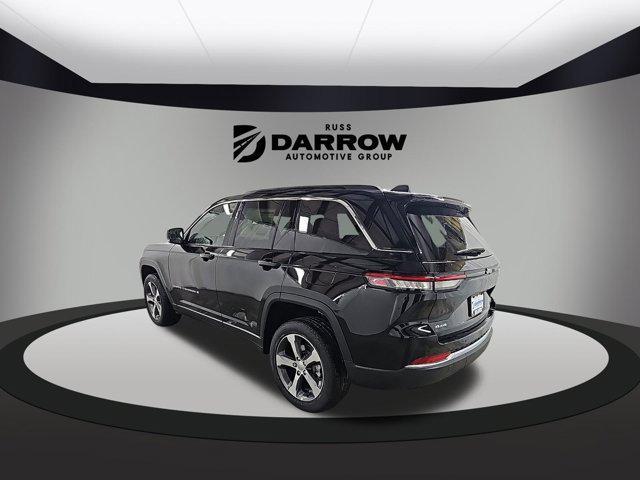 new 2025 Jeep Grand Cherokee car, priced at $47,200