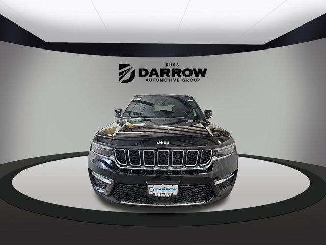new 2025 Jeep Grand Cherokee car, priced at $47,200