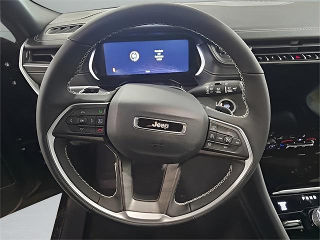 new 2025 Jeep Grand Cherokee car, priced at $50,515
