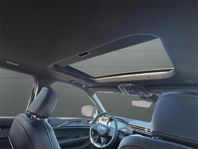 new 2025 Jeep Grand Cherokee car, priced at $46,483