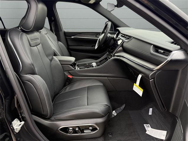 new 2025 Jeep Grand Cherokee L car, priced at $60,454