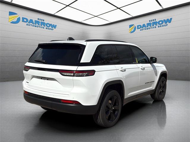 new 2025 Jeep Grand Cherokee car, priced at $45,162