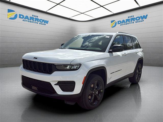 new 2025 Jeep Grand Cherokee car, priced at $45,162