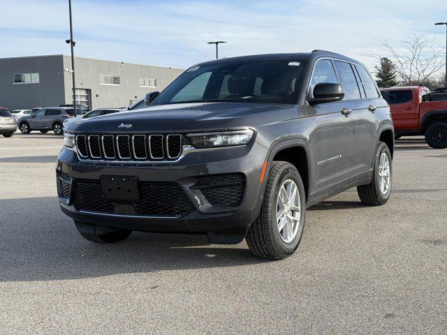 new 2025 Jeep Grand Cherokee car, priced at $41,477