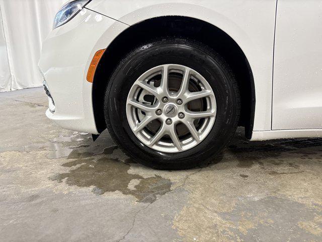 used 2022 Chrysler Pacifica car, priced at $21,826