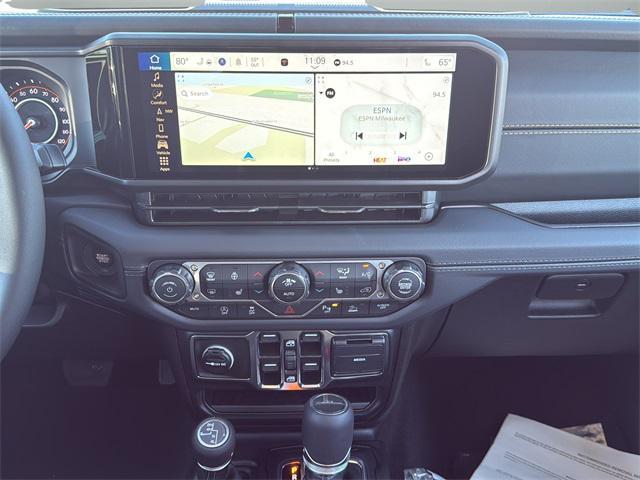 new 2025 Jeep Gladiator car, priced at $49,207