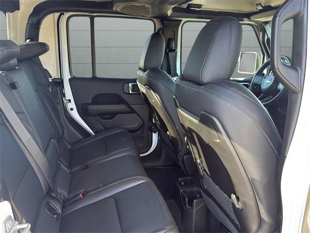 new 2025 Jeep Gladiator car, priced at $49,207