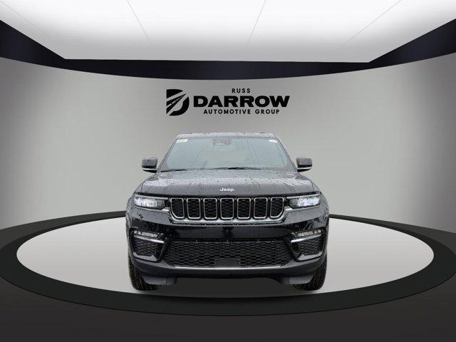 new 2025 Jeep Grand Cherokee car, priced at $49,000