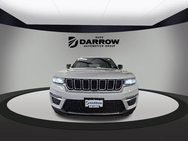new 2025 Jeep Grand Cherokee car, priced at $47,200