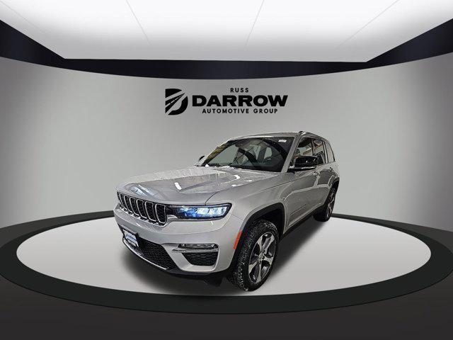new 2025 Jeep Grand Cherokee car, priced at $47,200