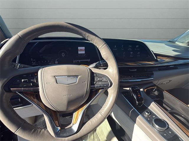 used 2022 Cadillac Escalade ESV car, priced at $58,079