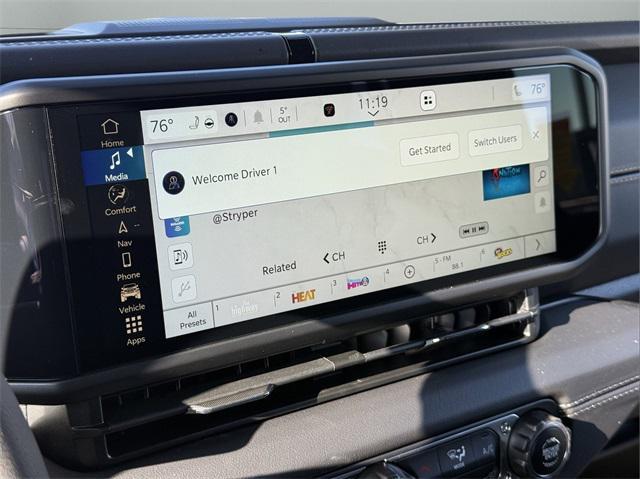 new 2025 Jeep Wrangler car, priced at $51,712