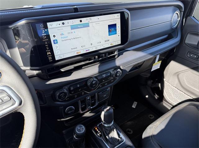 new 2025 Jeep Wrangler car, priced at $49,943
