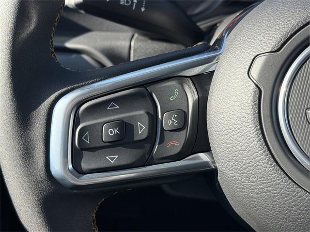 new 2025 Jeep Wrangler car, priced at $51,712