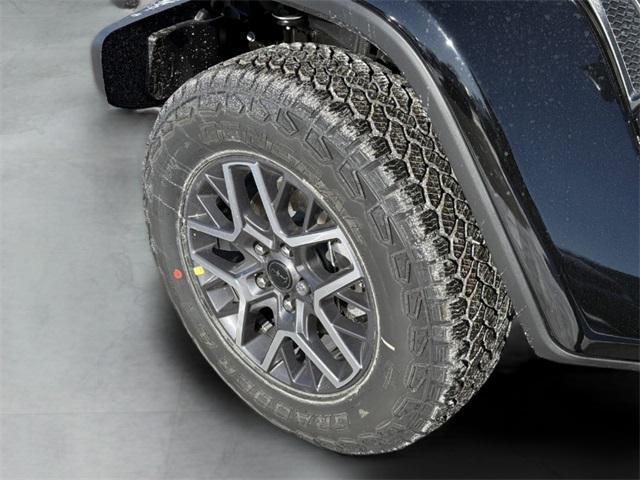 new 2025 Jeep Wrangler car, priced at $51,712