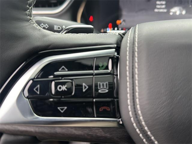 new 2025 Jeep Grand Cherokee car, priced at $62,300