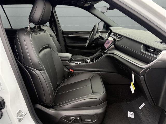 new 2025 Jeep Grand Cherokee L car, priced at $54,908