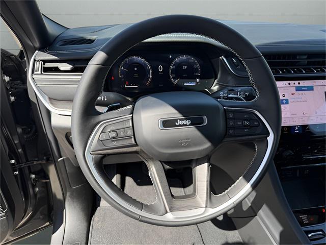 new 2025 Jeep Grand Cherokee car, priced at $50,850