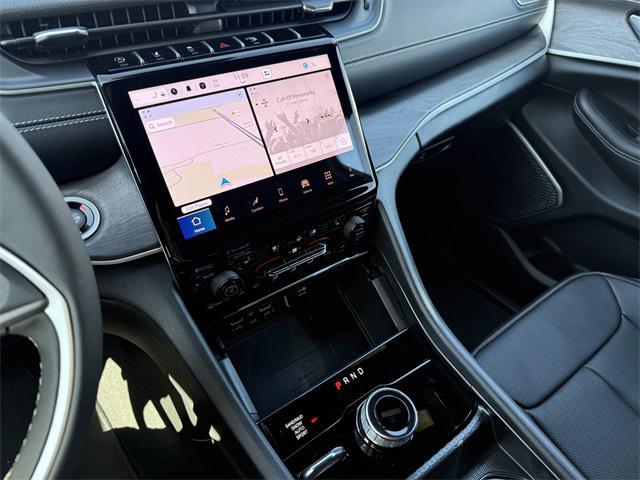 new 2025 Jeep Grand Cherokee car, priced at $50,850