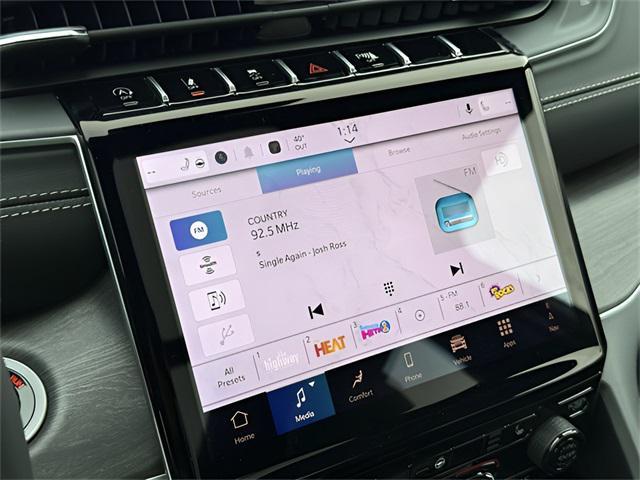 new 2025 Jeep Grand Cherokee car, priced at $50,605