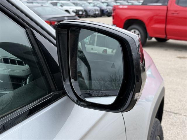 new 2025 Jeep Grand Cherokee car, priced at $50,027