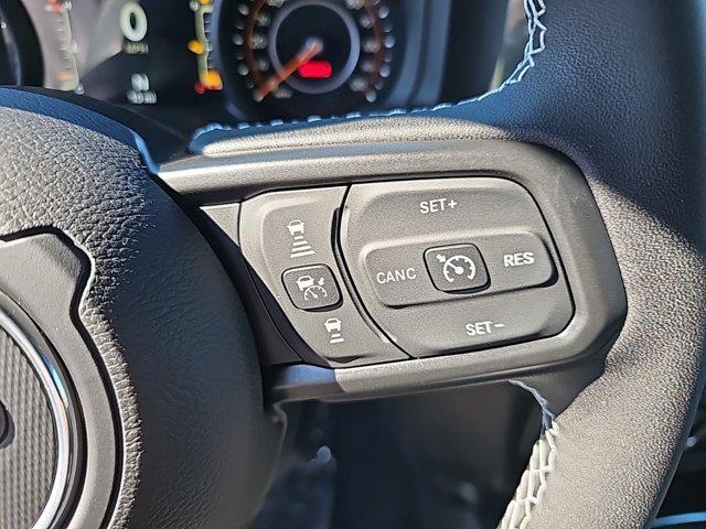 new 2025 Jeep Wrangler car, priced at $42,500