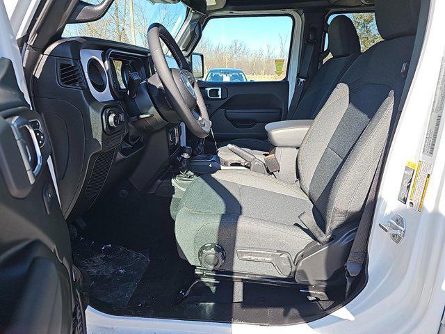 new 2025 Jeep Wrangler car, priced at $42,500