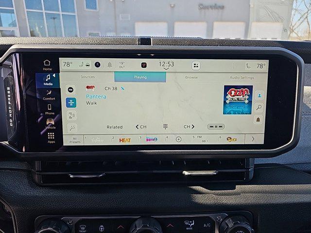 new 2025 Jeep Wrangler car, priced at $42,500