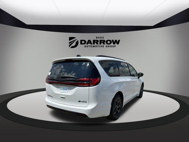 new 2024 Chrysler Pacifica Hybrid car, priced at $52,761