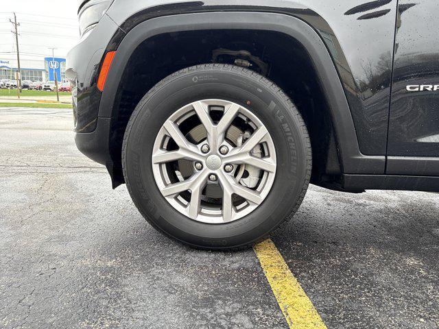 used 2022 Jeep Grand Cherokee car, priced at $31,802