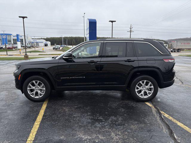 used 2022 Jeep Grand Cherokee car, priced at $31,802
