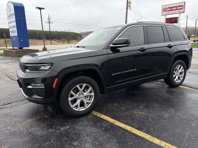 used 2022 Jeep Grand Cherokee car, priced at $31,802