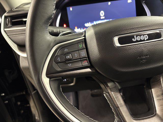 used 2022 Jeep Grand Cherokee car, priced at $31,802