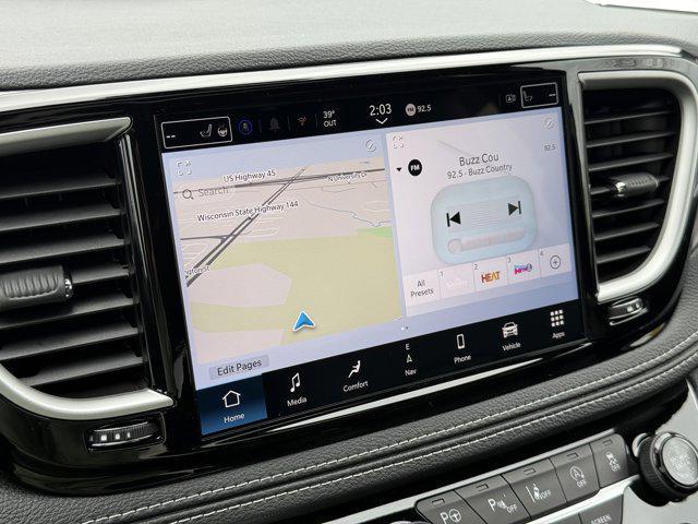 new 2025 Chrysler Pacifica car, priced at $47,619