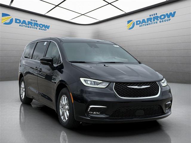 new 2025 Chrysler Pacifica car, priced at $48,111