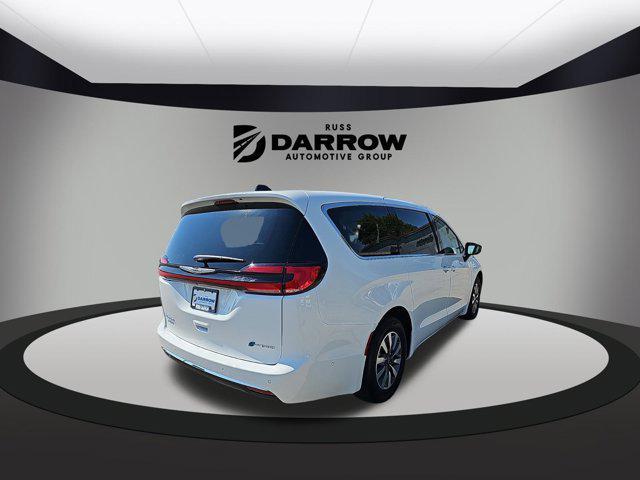 used 2023 Chrysler Pacifica Hybrid car, priced at $30,000