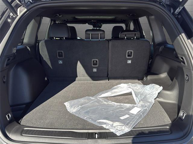 new 2025 Jeep Grand Cherokee car, priced at $47,083
