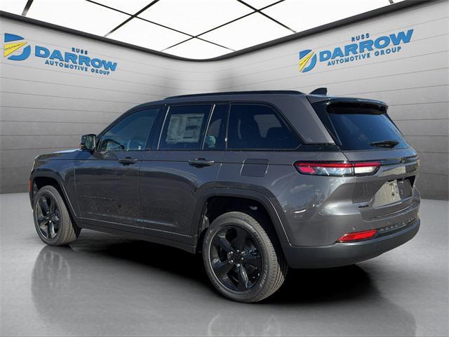 new 2025 Jeep Grand Cherokee car, priced at $47,083