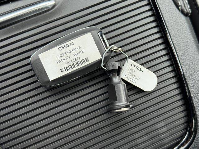 new 2025 Chrysler Pacifica car, priced at $49,066
